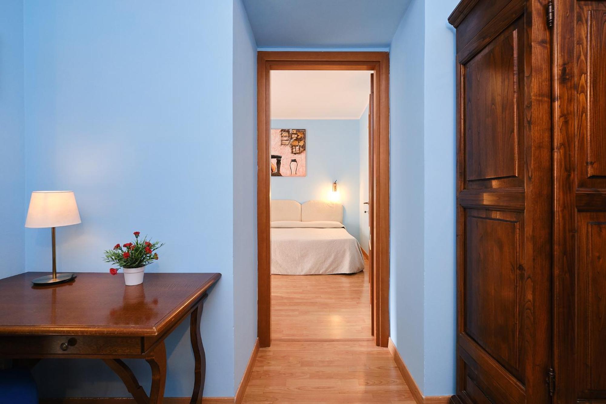 Della Posta Hotel 3*